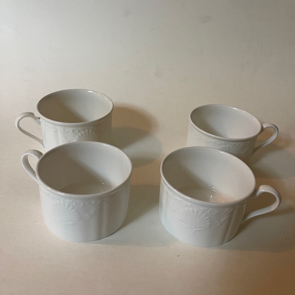 Vintage Mikasa Hampton Bay Flat Cup Embossed Shell Pattern  White Set of 4 - Picture 1 of 5